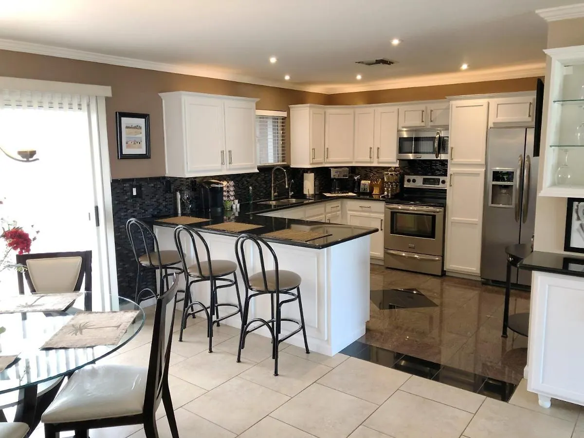 Beautiful Home In Downtown Phoenix 0*,