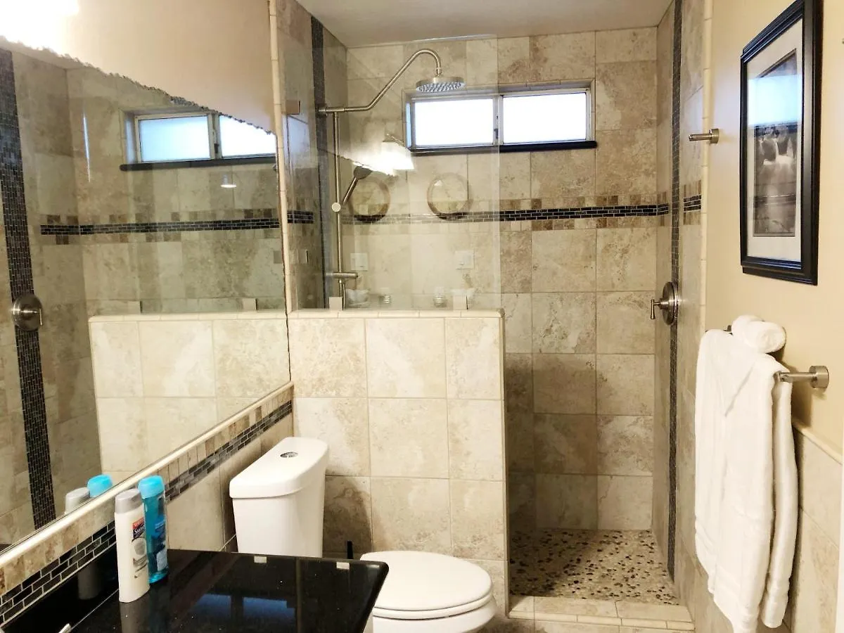 Beautiful Home In Downtown פיניקס 0*,